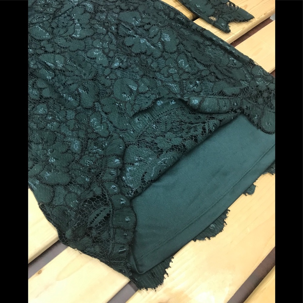 Betsey Johnson Women's Lace Sheath Hunter green - Picture 6 of 8